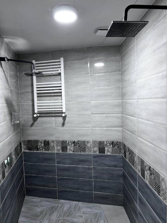 Tbil Home Hostel Tbiliszi Kültér fotó